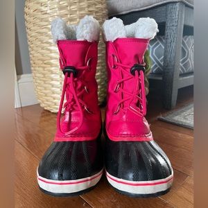 Sorel youth faux fur winter boots